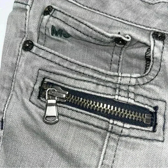 Marc by Marc Jacobs Grey center seam jeans with front zip pockets, back pockets - Picture 3 of 11